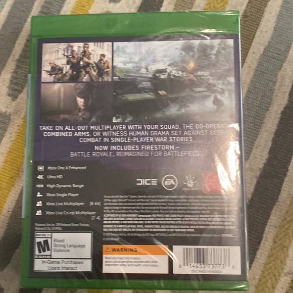 Xbox one battlefield V game. - Picture 2 of 4